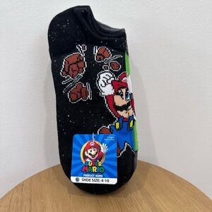 NWT Super Mario Ankle Socks 5 Pairs Mario, Yoshi, Bowser etc (L)Shoe Size 4-10
